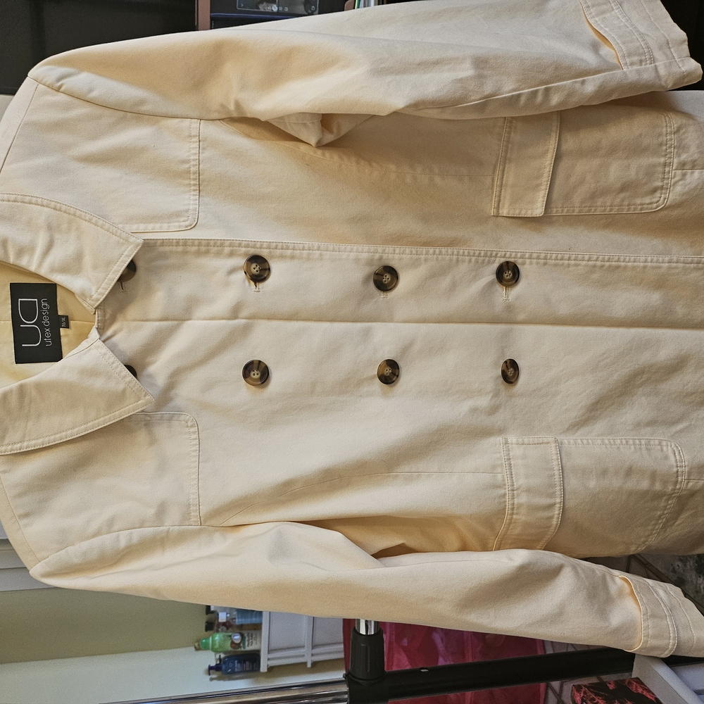 Women's Cream Double-Breasted Jacket